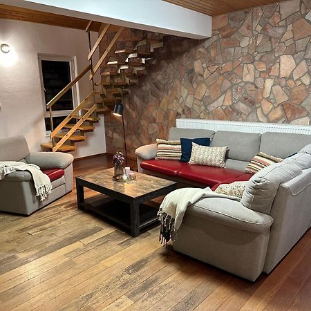 Villa Haskova With 3 Bedrooms Banská Bystrica Dış mekan fotoğraf