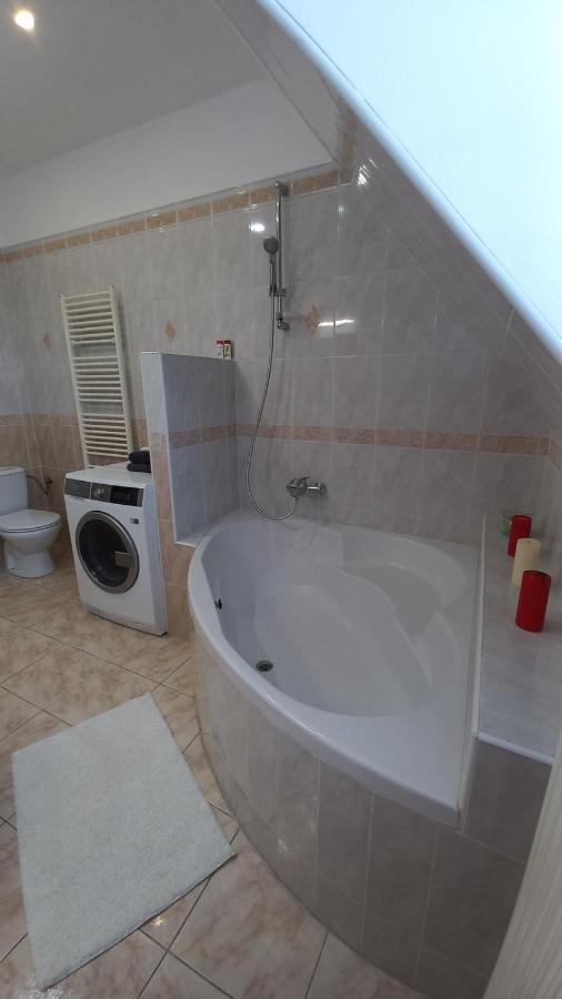 Villa Haskova With 3 Bedrooms Banská Bystrica Dış mekan fotoğraf