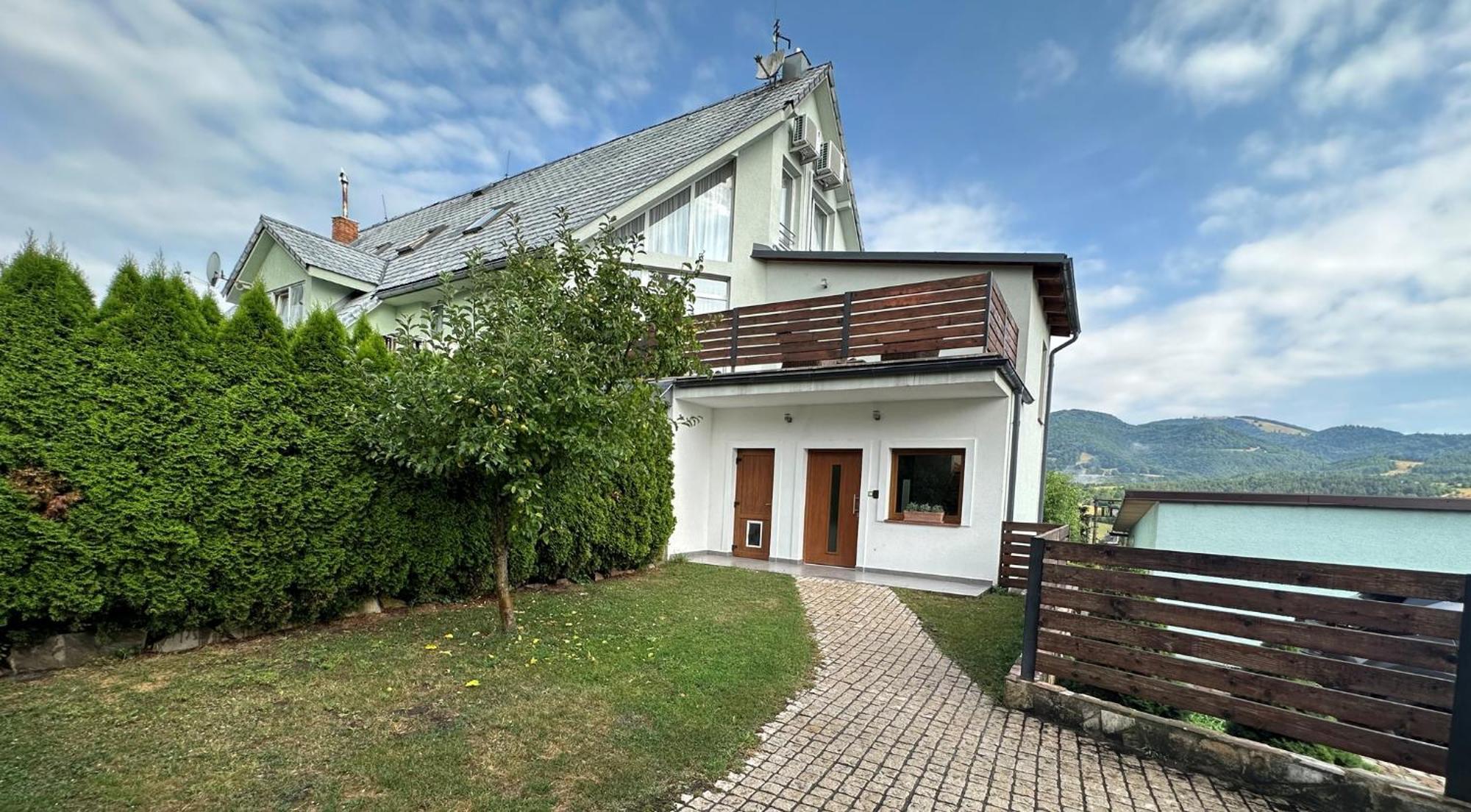 Villa Haskova With 3 Bedrooms Banská Bystrica Dış mekan fotoğraf